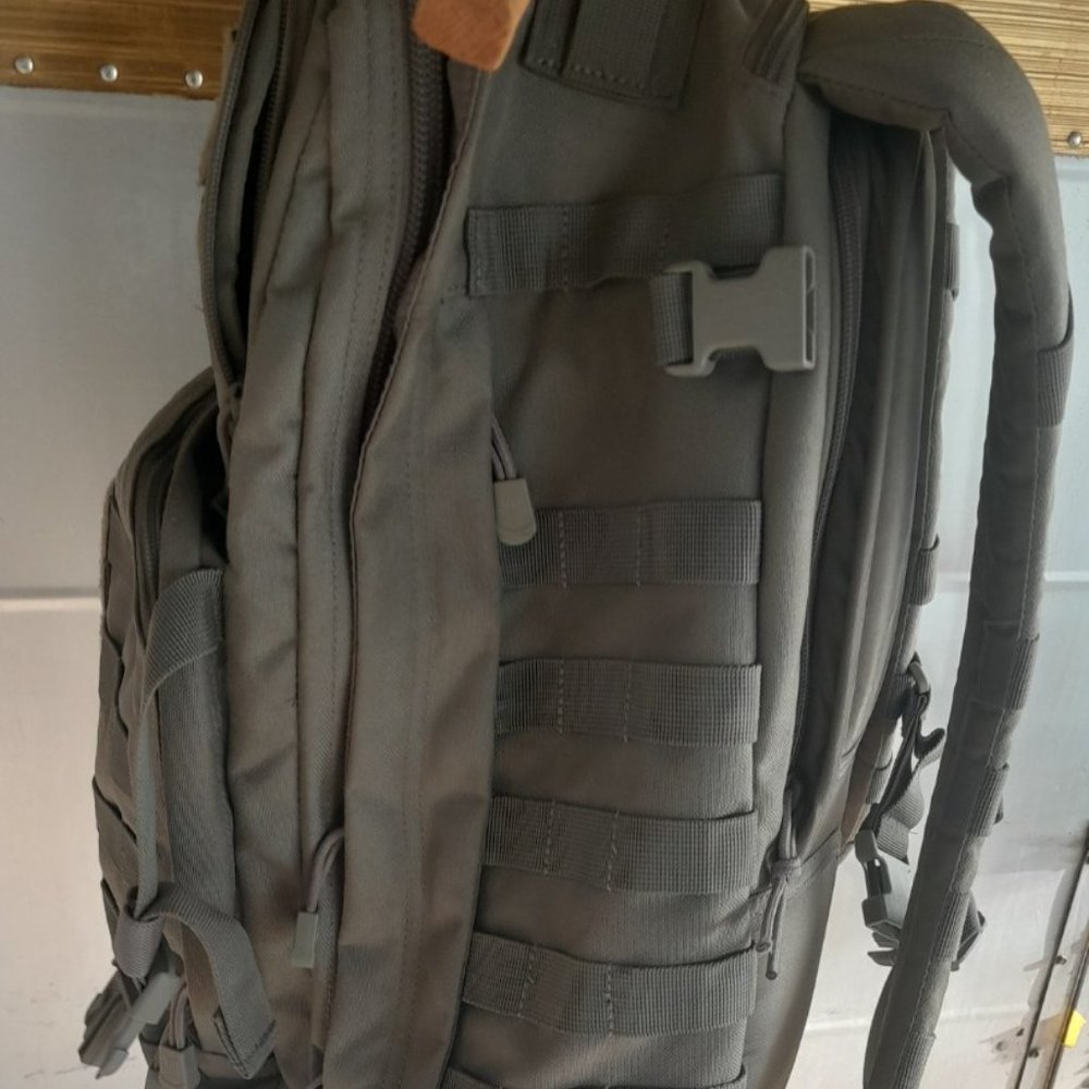 511 Rush24 2.0 backpack 37l - limited edition python color